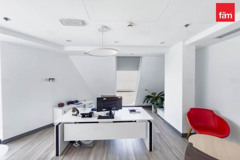 Купить офис в Бизнес-Бэе, Дубай: 598.6м², № 18530 - фото 4