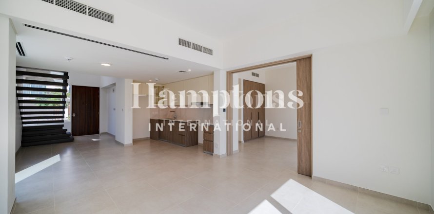 Adosado en Al Manara, Jumeirah Village Triangle, Dubai, 4 dormitorios, 255.519 m², № 92884