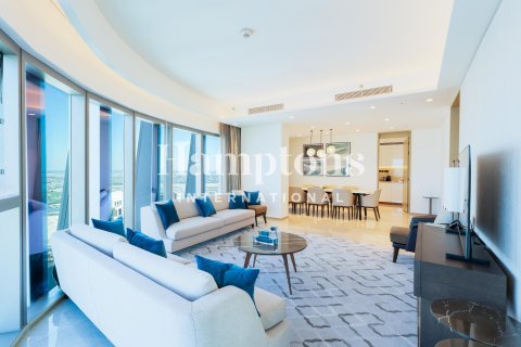 Снять в аренду квартиру в Dubai Creek Harbour (The Lagoons), Дубай: 3 спальни, 181.27976584м², № 92877 - фото 14