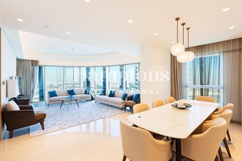 Снять в аренду квартиру в Dubai Creek Harbour (The Lagoons), Дубай: 3 спальни, 181.27976584м², № 92877 - фото 6