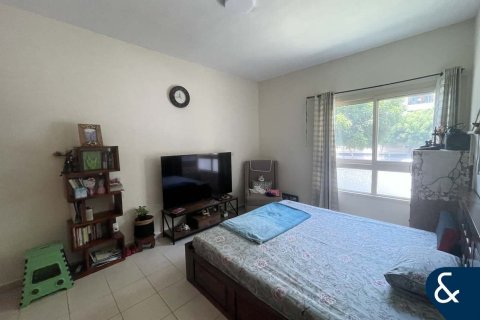 Apartamento en AL DHAFRAH en Greens, Dubai, 1 dormitorio, 70 m², № 79302 - foto 6