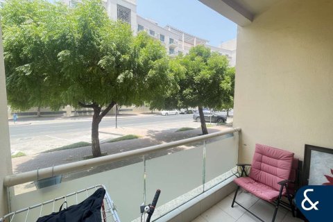 Apartamento en AL DHAFRAH en Greens, Dubai, 1 dormitorio, 70 m², № 79302 - foto 10