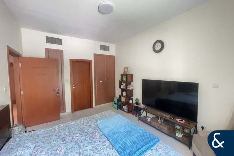 Apartamento en AL DHAFRAH en Greens, Dubai, 1 dormitorio, 70 m², № 79302 - foto 7