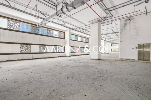 Office in Business Bay, Dubai 5110 sq.m. № 96655 - photo 12