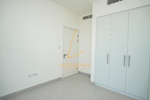 Villa in EMAAR South, Dubai South (Dubai World Central), Dubai 3 bedrooms, 130 sq.m. № 96653 - photo 12