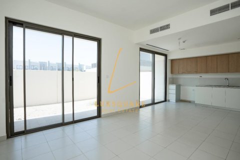 Villa in EMAAR South, Dubai South (Dubai World Central), Dubai 3 bedrooms, 130 sq.m. № 96653 - photo 5