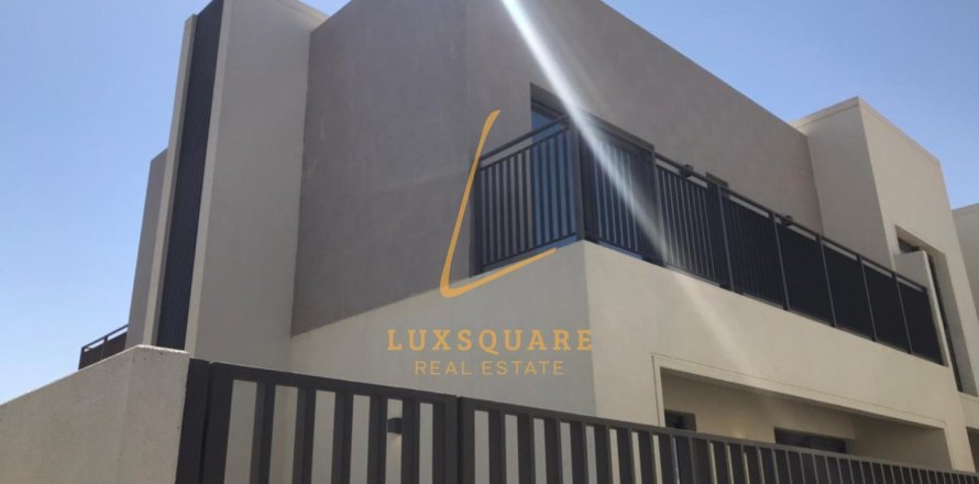 Villa in EMAAR South, Dubai South (Dubai World Central), Dubai 3 bedrooms, 130 sq.m. № 96653