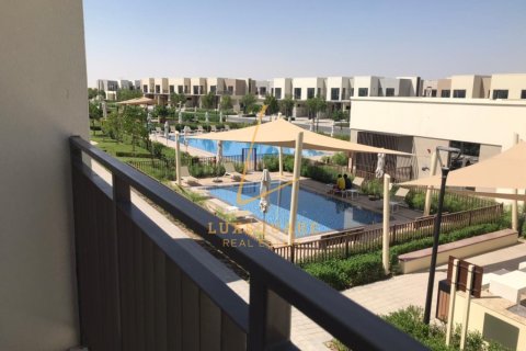 Villa in EMAAR South, Dubai South (Dubai World Central), Dubai 3 bedrooms, 130 sq.m. № 96653 - photo 25