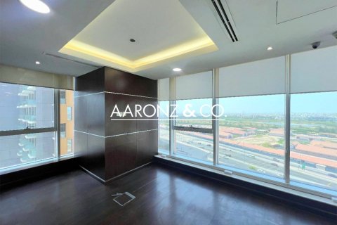 Office in Business Bay, Dubai 87 sq.m. № 96665 - photo 2