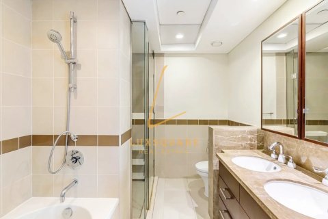 Apartment in Downtown Dubai (Downtown Burj Dubai), Dubai 2 bedrooms, 138 sq.m. № 96654 - photo 14