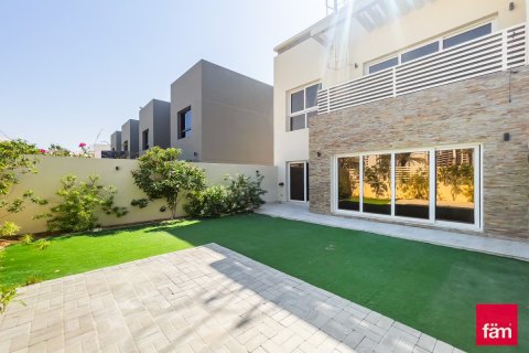 Townhouse in Al Furjan, Dubai 4 bedrooms, 230.7 sq.m. № 41412 - photo 9