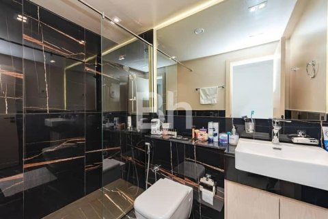 Apartamento en Jumeirah Village Circle, Dubai, 3 dormitorios, 121 m², № 57137 - foto 5