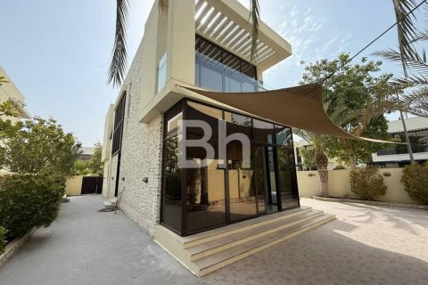 Villa in DAMAC Hills (Akoya by DAMAC), Dubai 5 bedrooms, 311 sq.m. № 57117 - photo 2