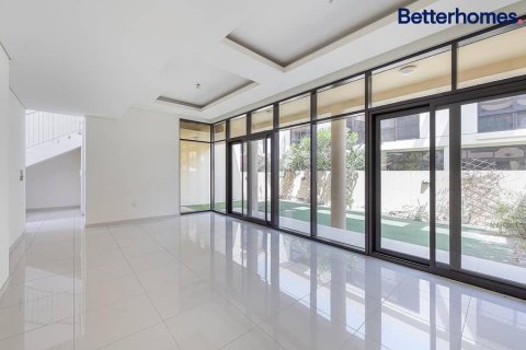 Adosado en DAMAC Hills (Akoya by DAMAC), Dubai, 3 dormitorios, 204 m², № 57118 - foto 11