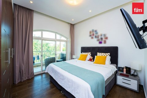 Villa in Dubai 5 bedrooms, 571.3 sq.m. № 10234 - photo 18