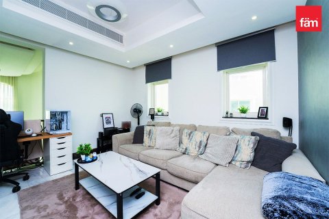 Villa in Dubai 5 bedrooms, 571.3 sq.m. № 10234 - photo 14