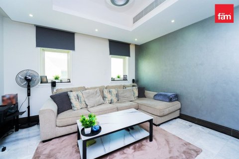 Villa in Dubai 5 bedrooms, 571.3 sq.m. № 10234 - photo 15