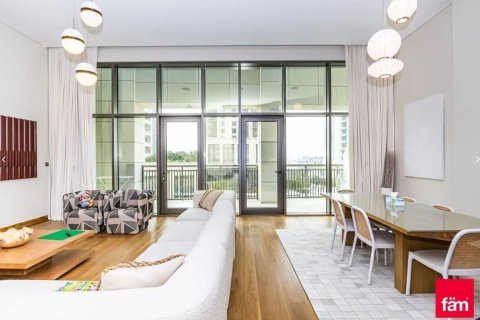 Apartment in Dubai 4 bedrooms, 285.6 sq.m. № 10242 - photo 6