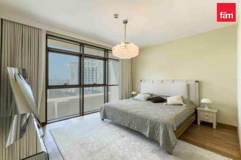 Apartment in Dubai 4 bedrooms, 285.6 sq.m. № 10242 - photo 12