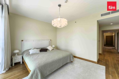 Apartment in Dubai 4 bedrooms, 285.6 sq.m. № 10242 - photo 6