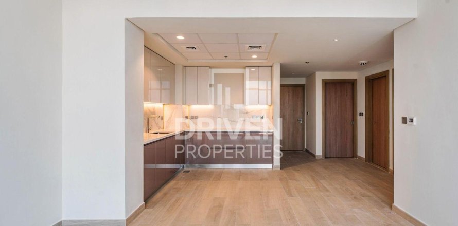 Apartamento en Meydan, Dubai, 3 dormitorios, 103.12 m², № 129137