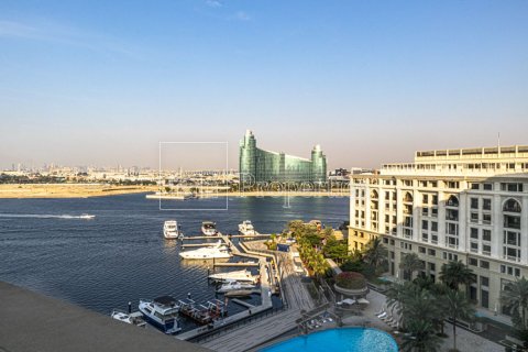 Apartment in Culture Village, Dubai 1 bedroom, 143.8 sq.m. № 23116 - photo 3