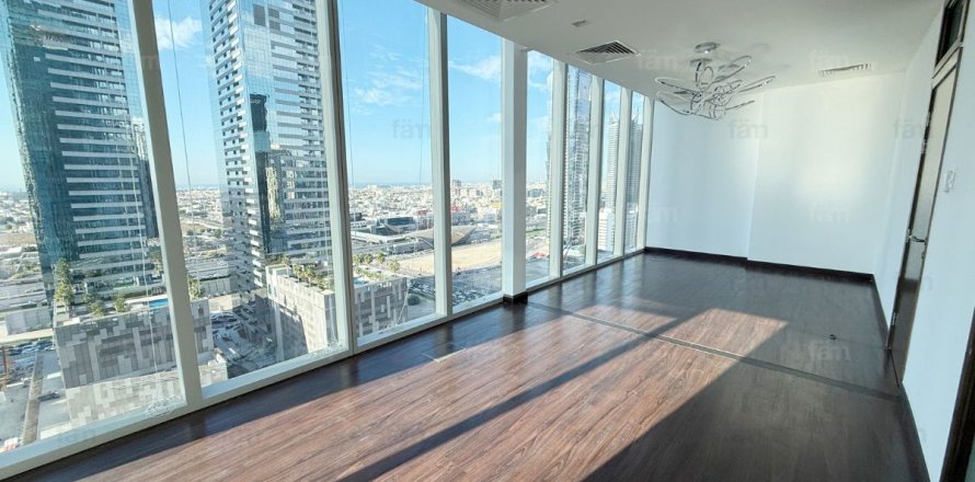 Oficina en Business Bay, Dubai, 88.3 m², № 60354