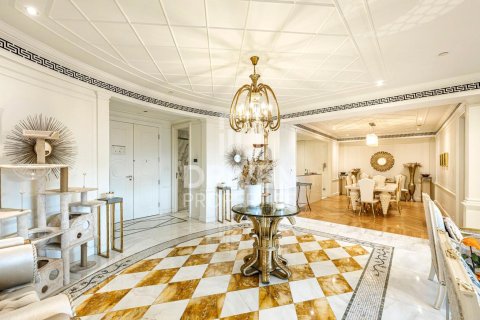 Apartment in Culture Village, Dubai 2 bedrooms, 190 sq.m. № 86734 - photo 17