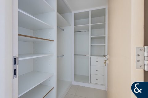 Купить виллу в Mira Oasis 2, Рим, Дубай: 4 спальни, 237м², № 74482 - фото 12