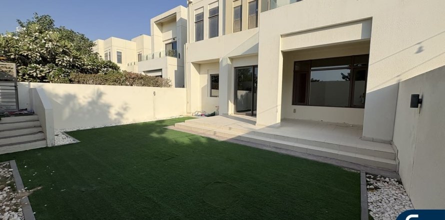 Вилла в Mira Oasis 2, Рим, Дубай, 4 спальни, 237м², № 74482