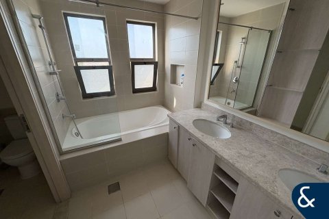 Купить виллу в Mira Oasis 2, Рим, Дубай: 4 спальни, 237м², № 74482 - фото 7