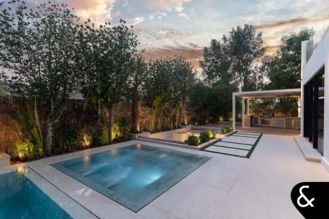 Купить виллу в Jumeirah Islands, Дубай: 5 спален, 567м², № 74495 - фото 28