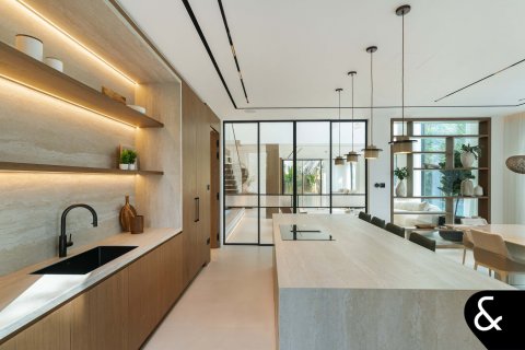 Купить виллу в Jumeirah Islands, Дубай: 5 спален, 567м², № 74495 - фото 12