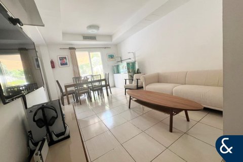 Купить виллу в The Springs, Дубай: 2 спальни, 157м², № 74493 - фото 7