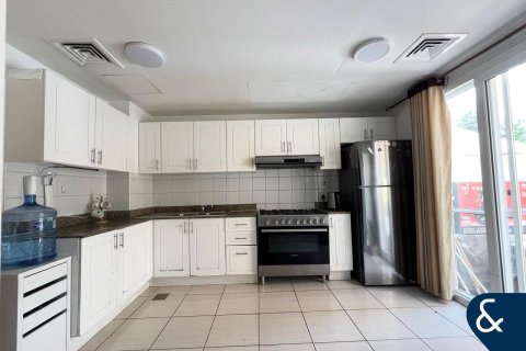 Купить виллу в The Springs, Дубай: 2 спальни, 157м², № 74493 - фото 9