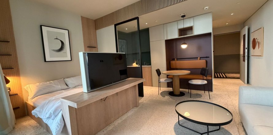 Apartment in Business Bay, Dubai studio, 48 sq.m. № 101256