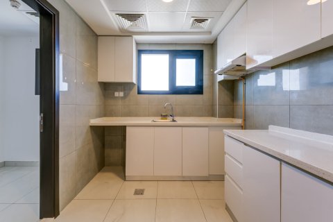 Apartment in Dubai 3 bedrooms, 219 sq.m. № 101253 - photo 7