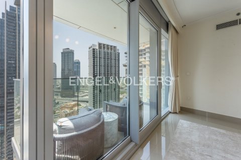 Apartment in Downtown Dubai (Downtown Burj Dubai), Dubai 2 bedrooms, 160 sq.m. № 101252 - photo 19