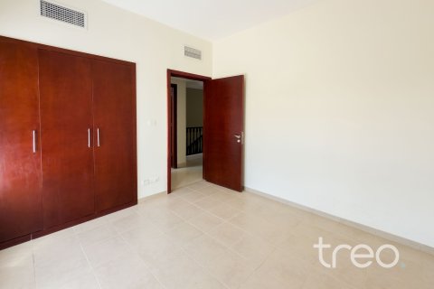 Villa in Arabian Ranches, Dubai 3 bedrooms, 253.44 sq.m. № 136246 - photo 6