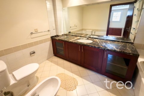 Villa in Arabian Ranches, Dubai 3 bedrooms, 253.44 sq.m. № 136246 - photo 14