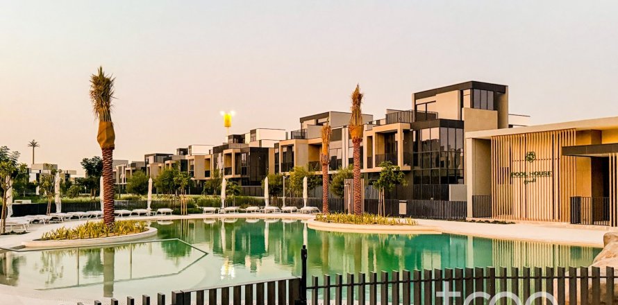 Villa in Mudon, Dubai 4 bedrooms, 279.17 sq.m. № 136248