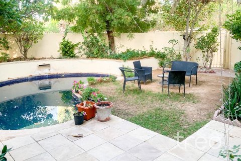 Villa in The Springs, Dubai 3 bedrooms, 359.35 sq.m. № 136242