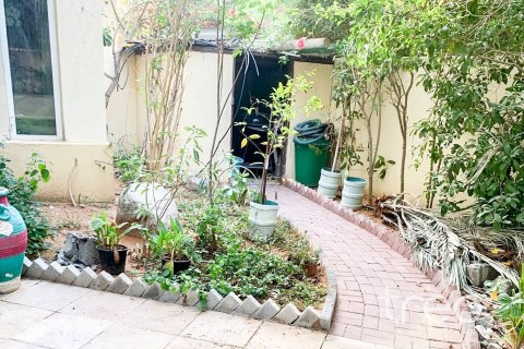 Villa in The Springs, Dubai 3 bedrooms, 359.35 sq.m. № 136242 - photo 7