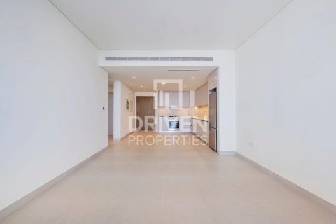 Apartamento en EMAAR Beachfront, Dubai Harbour, Dubai, 1 dormitorio, 73.11 m², № 125360