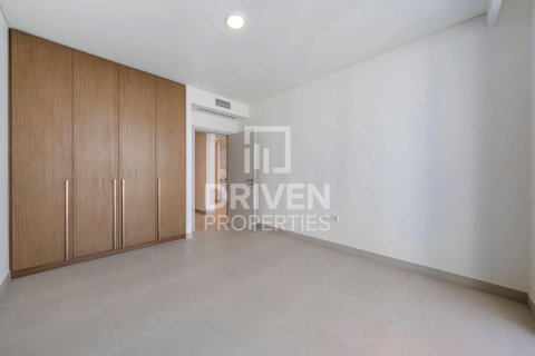 Apartamento en EMAAR Beachfront, Dubai Harbour, Dubai, 1 dormitorio, 73.11 m², № 125360 - foto 4