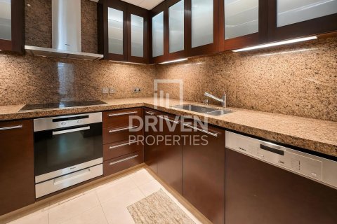 Apartment in Downtown Dubai (Downtown Burj Dubai), Dubai 1 bedroom, 128.02 sq.m. № 125361 - photo 6