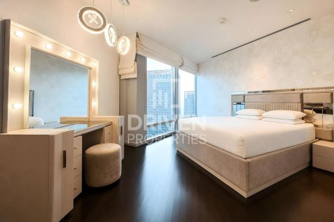 Apartment in Downtown Dubai (Downtown Burj Dubai), Dubai 1 bedroom, 128.02 sq.m. № 125361 - photo 9