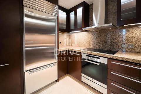 Apartment in Downtown Dubai (Downtown Burj Dubai), Dubai 1 bedroom, 128.02 sq.m. № 125361 - photo 7