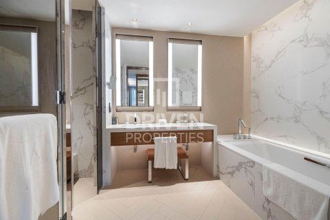 Apartment in The Address Residences Dubai Opera, Downtown Dubai (Downtown Burj Dubai), Dubai 3 bedrooms, 165.46 sq.m. № 125371 - photo 21