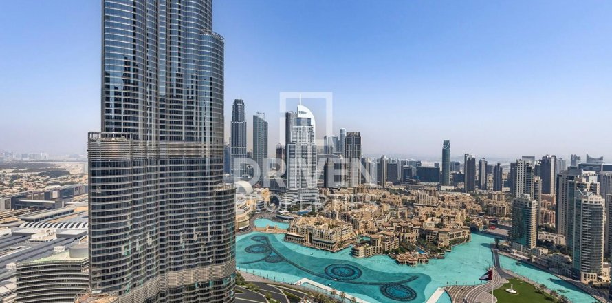 Apartment in The Address Residences Dubai Opera, Downtown Dubai (Downtown Burj Dubai), Dubai 3 bedrooms, 165.46 sq.m. № 125371